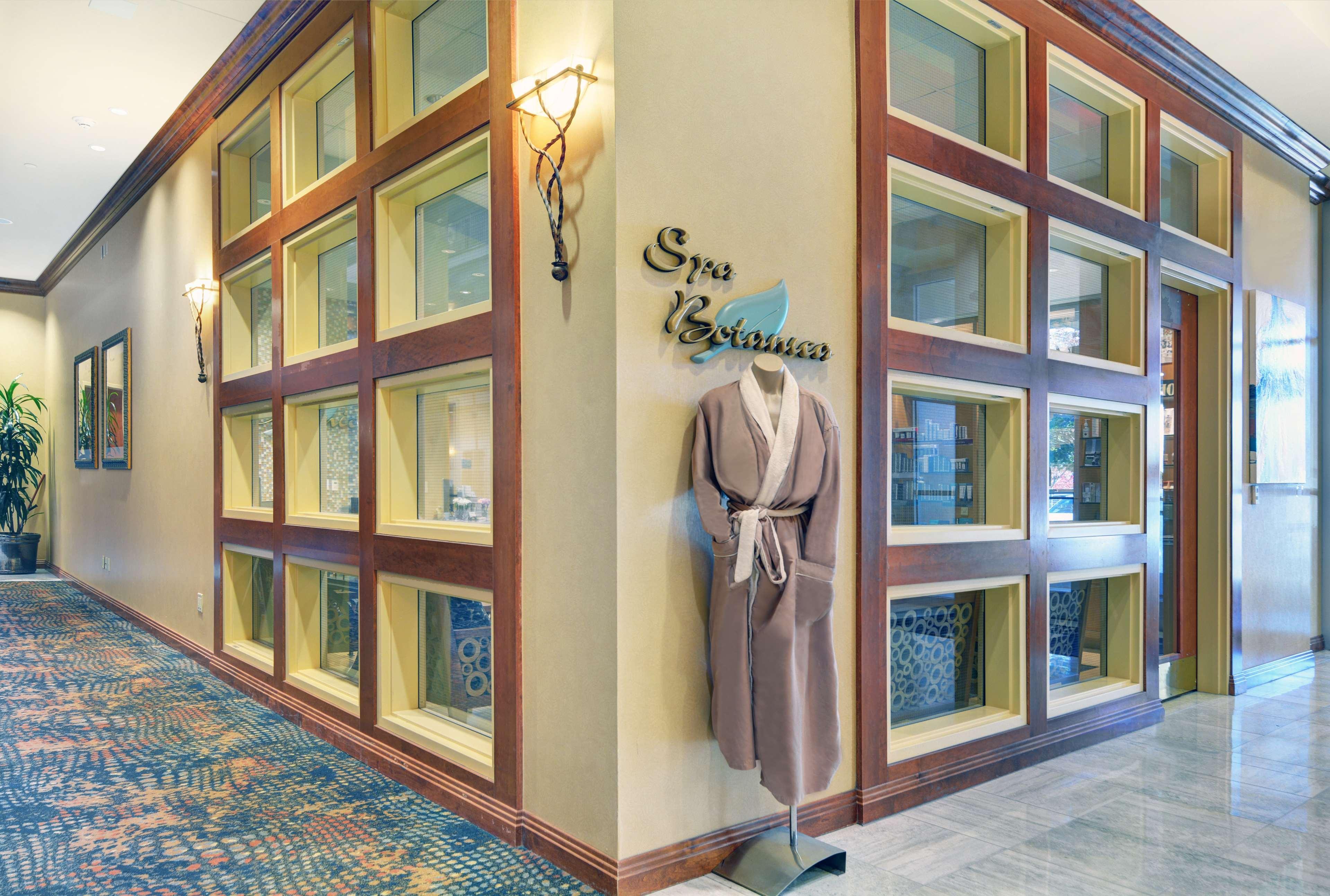 Embassy Suites Northwest Arkansas - Hotel, Spa & Convention Center Rogers Dış mekan fotoğraf