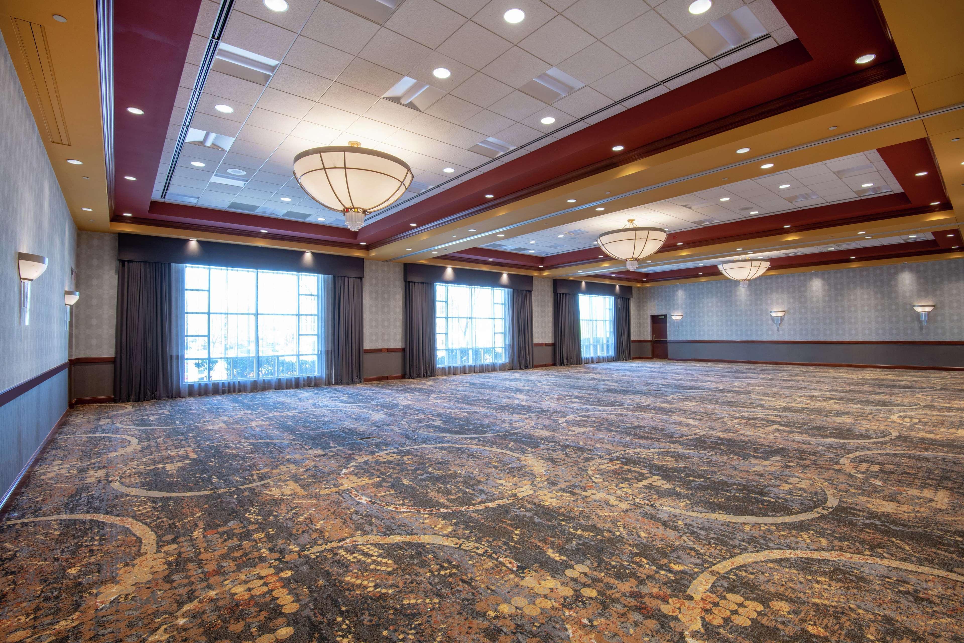 Embassy Suites Northwest Arkansas - Hotel, Spa & Convention Center Rogers Dış mekan fotoğraf