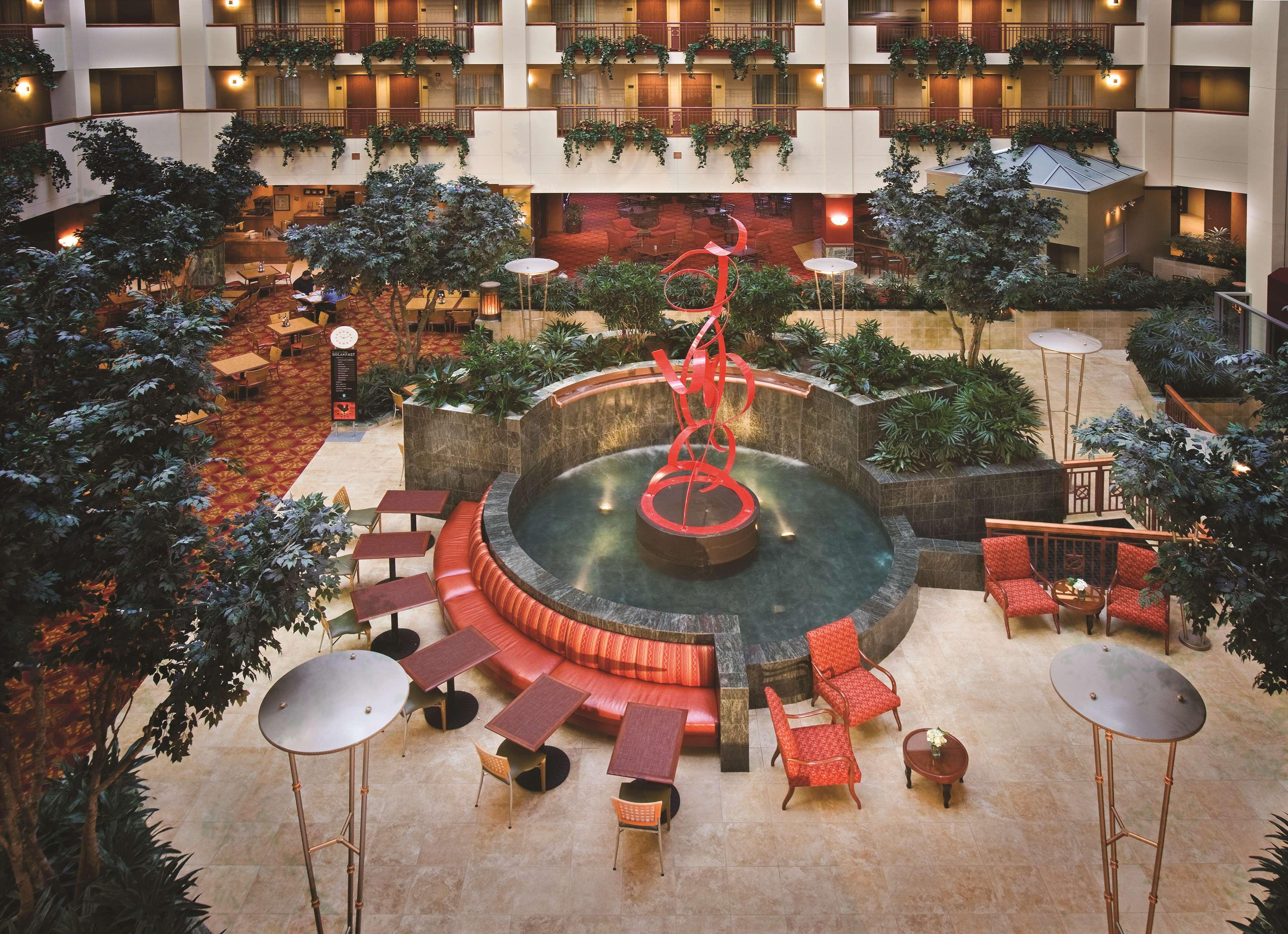 Embassy Suites Northwest Arkansas - Hotel, Spa & Convention Center Rogers Dış mekan fotoğraf